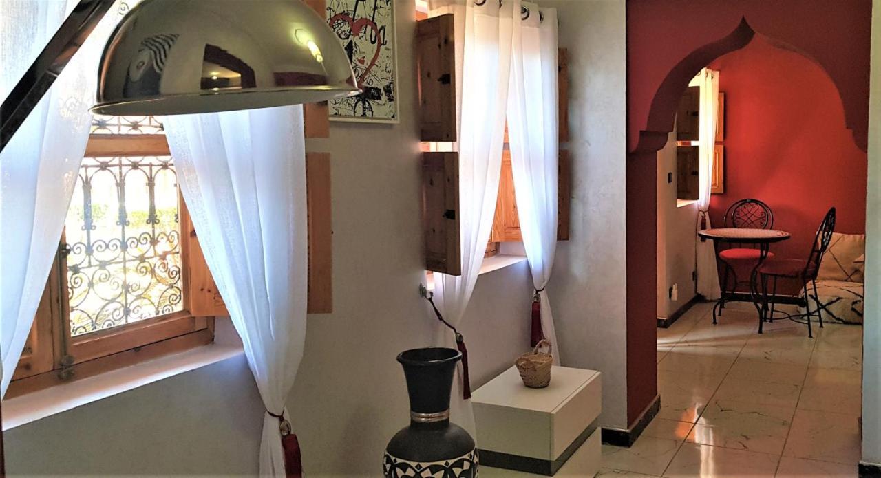 Villa Jenny Lynn Marrakech Tameslouht Bagian luar foto